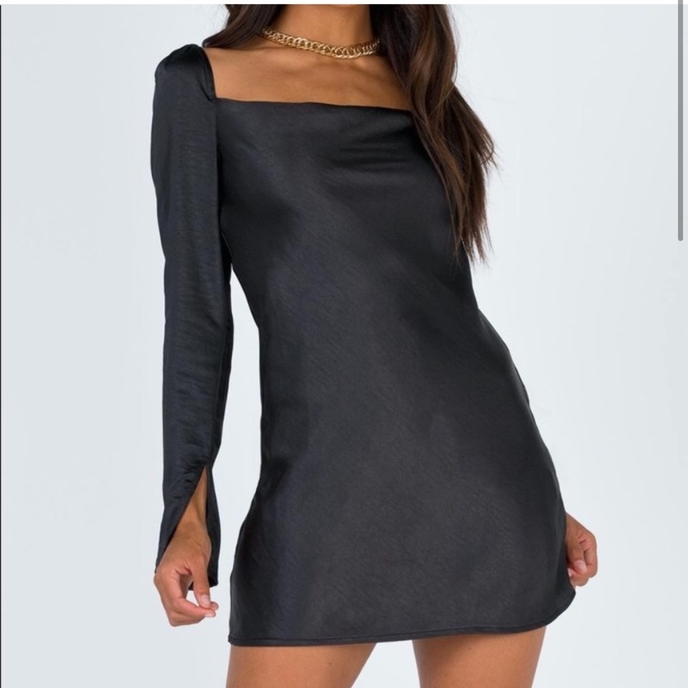 Star power dress